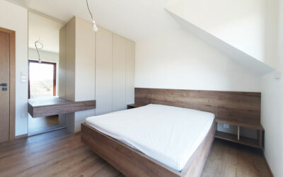 Ložnice na míru s vestavěnou skříní a postelí