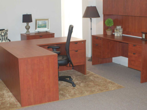 Nábytek do kanceláře včetně stolů