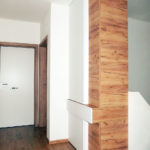 Realizace kompletního interieru vč. atypické skříně nad schodiště Praha 9