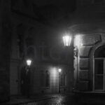 vestavene-skrine-na-miru-designglass-BW-56