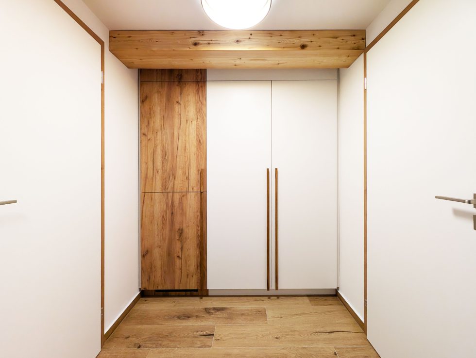 PXL_20241123_103024278